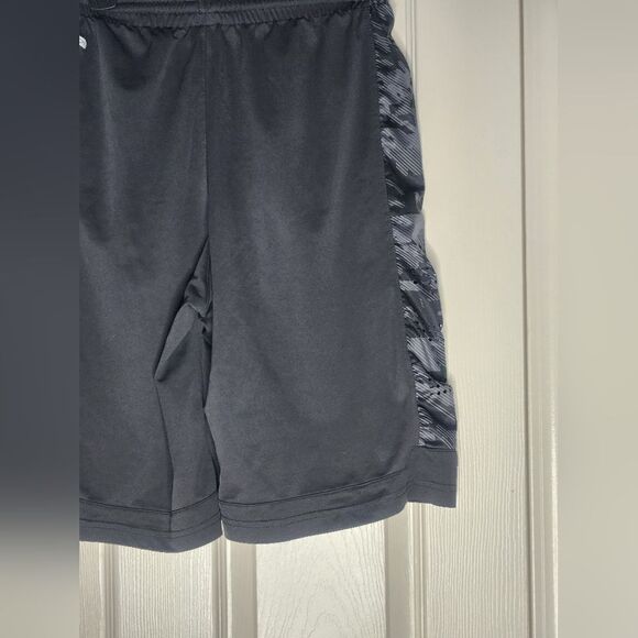 RBX Performance S Gray Logo Pockets Athletic Elastic Waist Men's Shorts - Picture 5 of 7